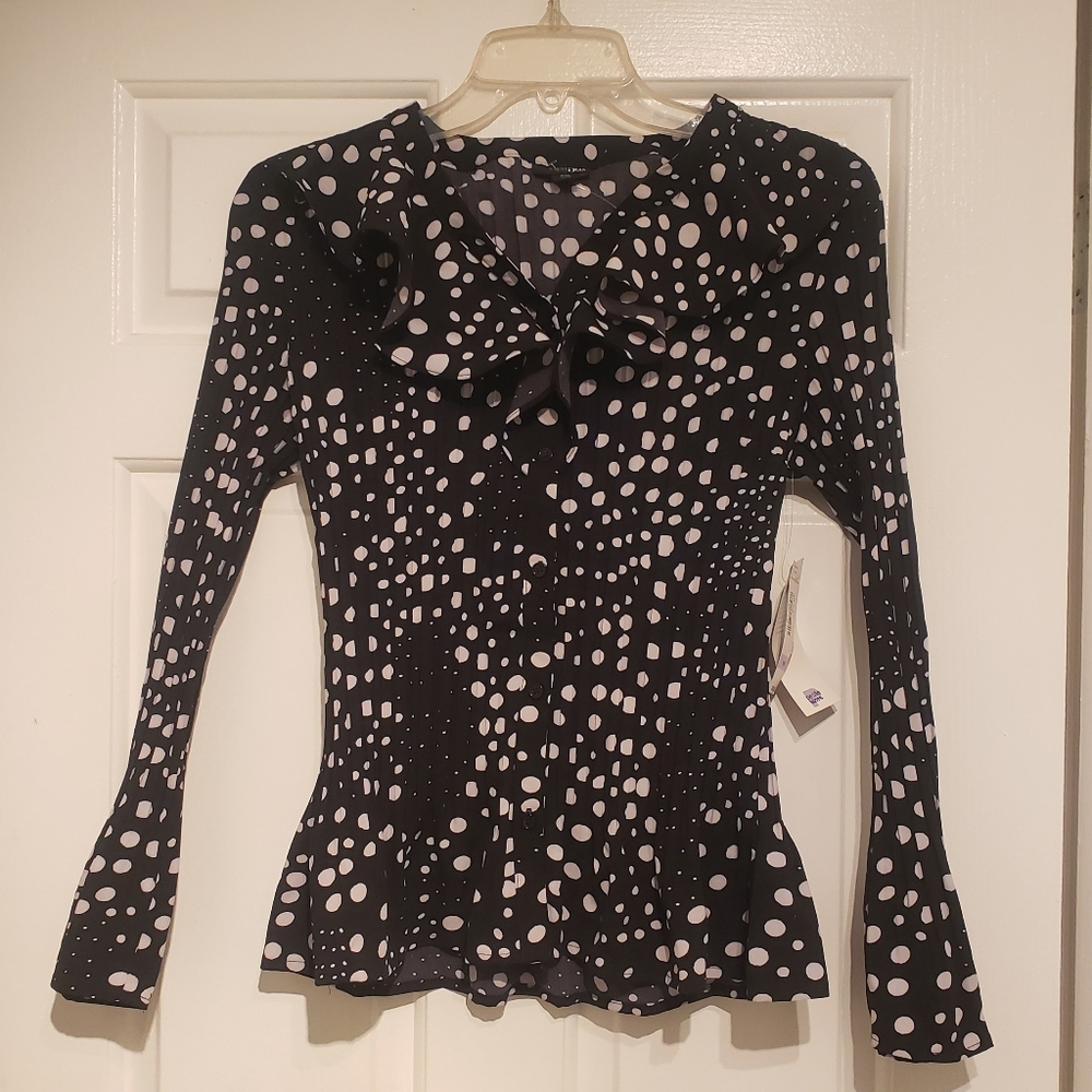 NWT East 5th women's black White Polka-dot  Shirt Button-Up size M Petite